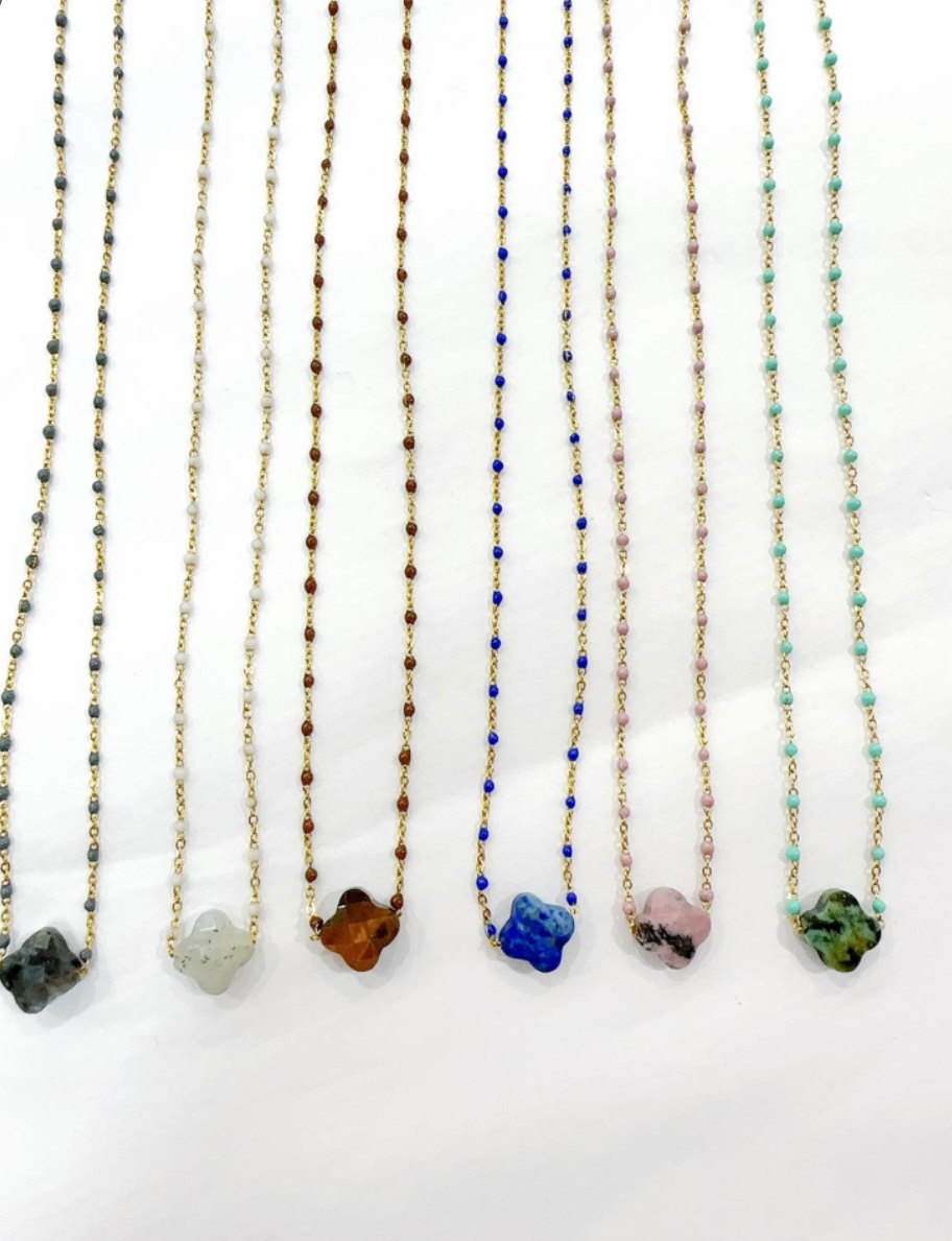 Collar de ámbar